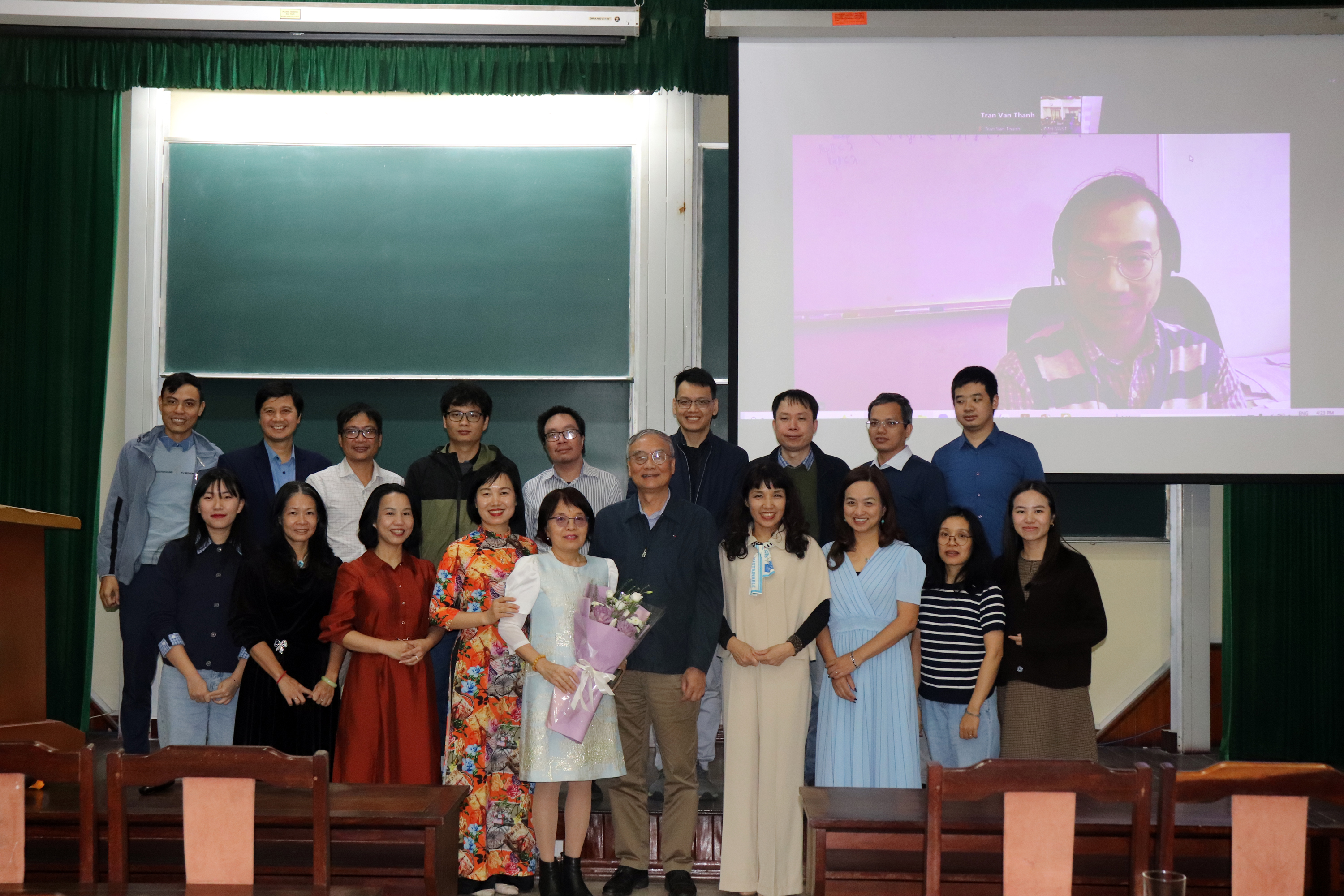 phong-toan-roi-rac-xac-suat-va-thong-ke